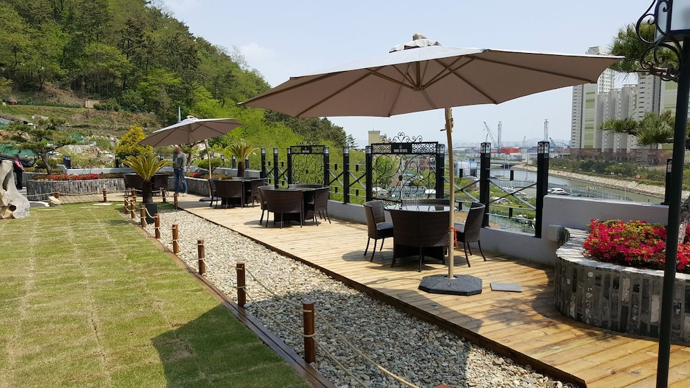 Brown Dot Hotel Jinhae 43/50
