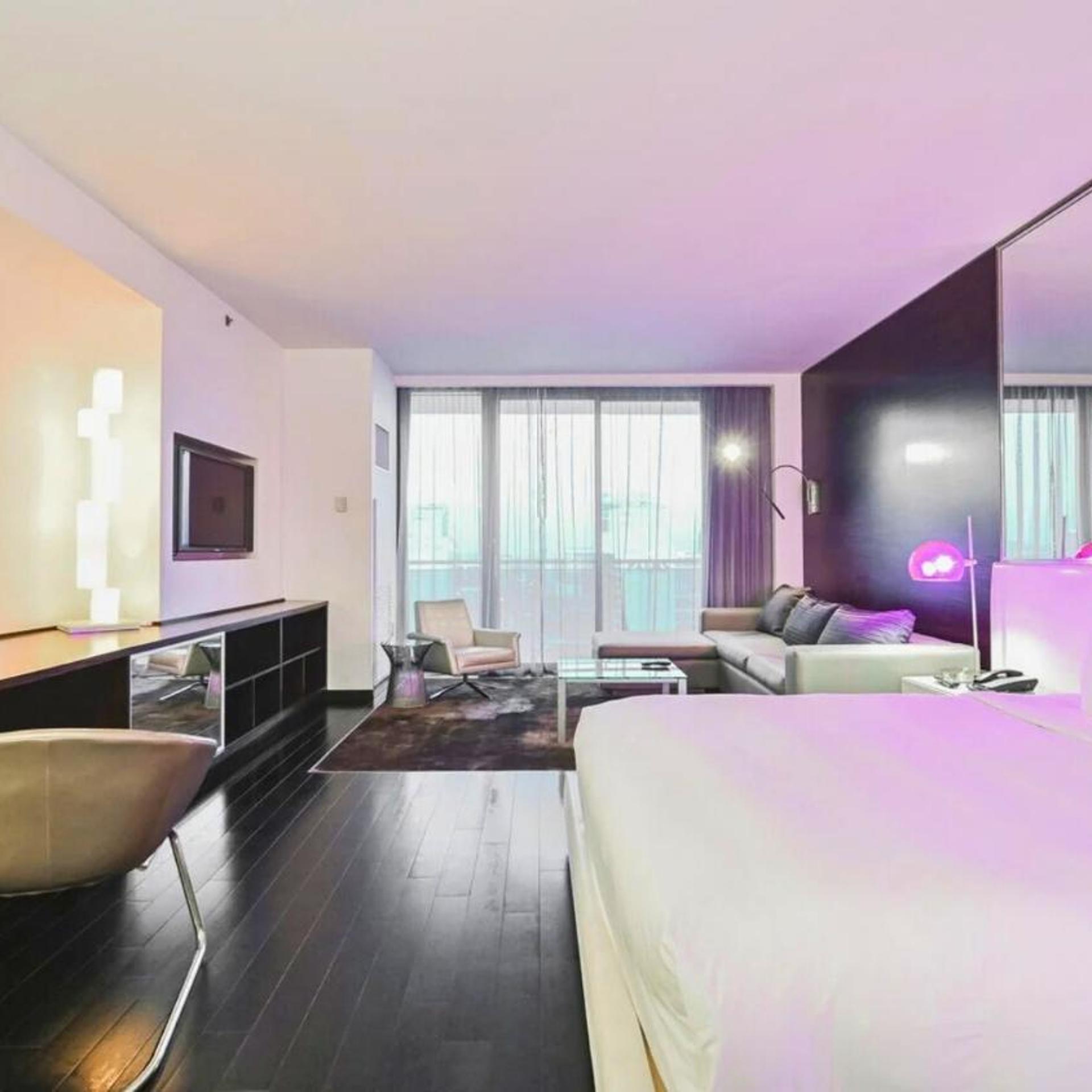 Vista Balcony Collection - StripSuite Palms Place Hotel, Resort & Casino - NO RESORT FEE 15/45