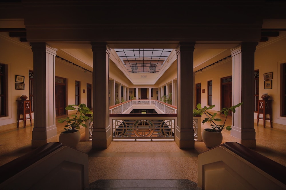 Visalam Hotel 7/33