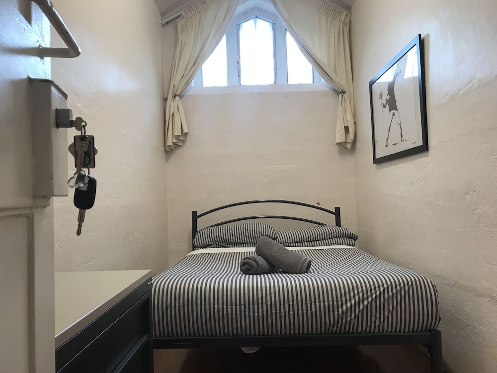 Jailhouse Accommodation 15/73