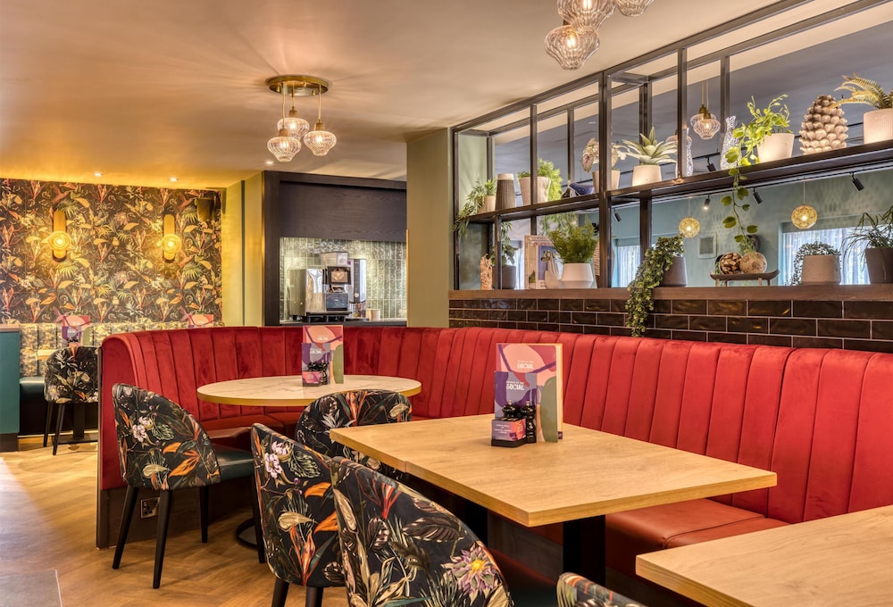 Premier Inn Birmingham Nec Airport 38/53