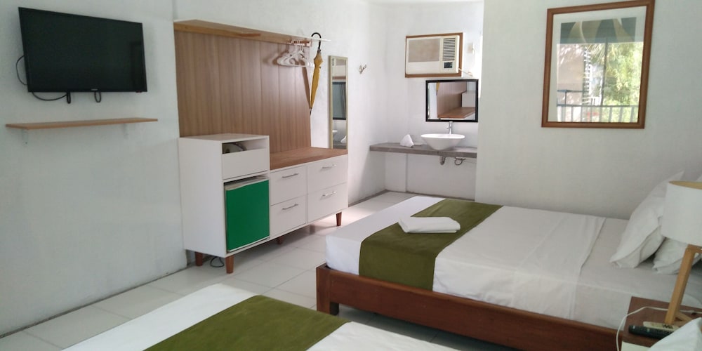 Mr Holiday Hotel 21/30