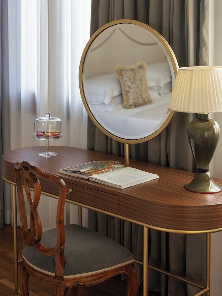 Hotel Gabrielli – Starhotels Collezione 67/80