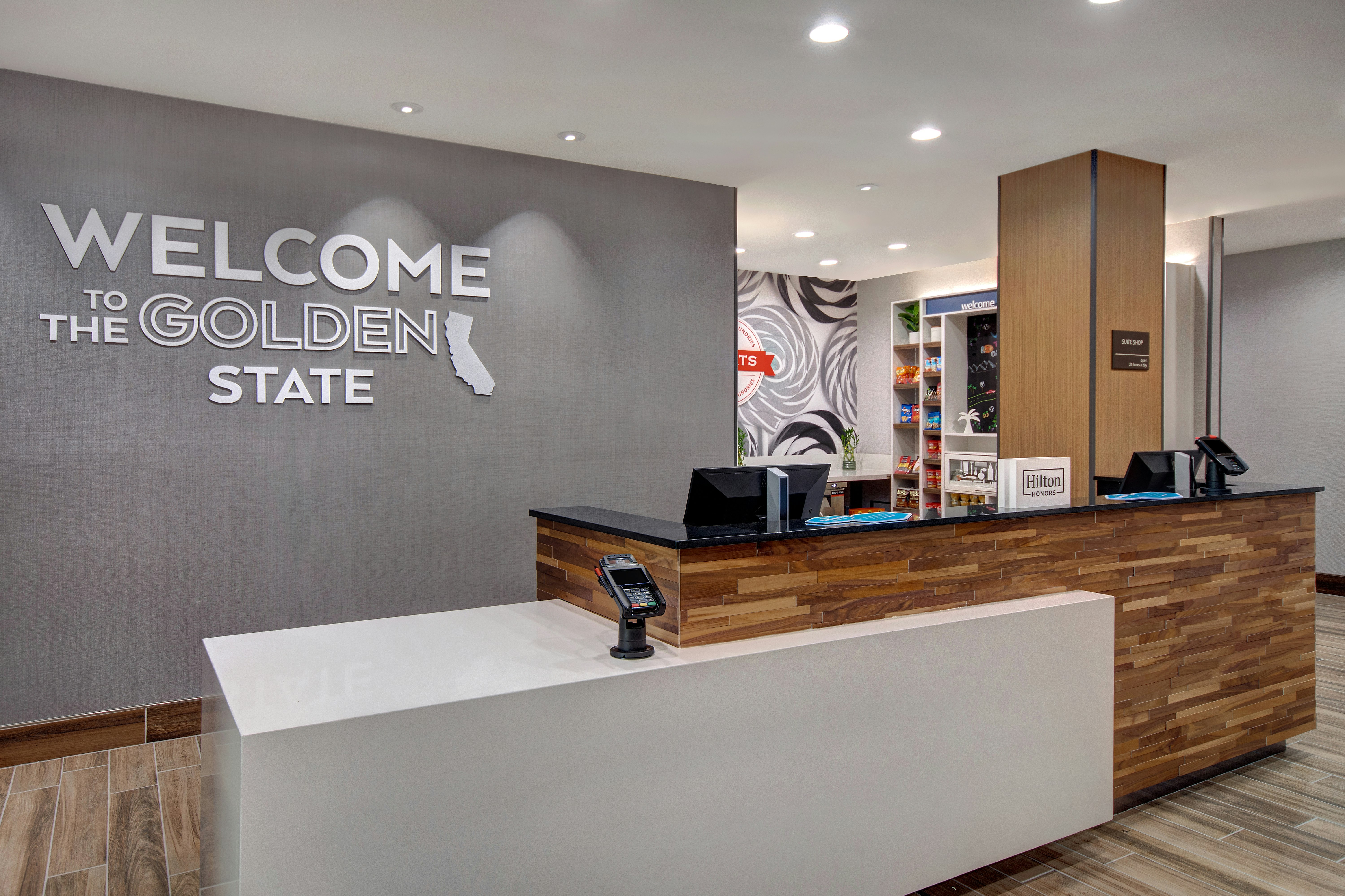 Hampton Inn & Suites Ontario Rancho Cucamonga 4/23