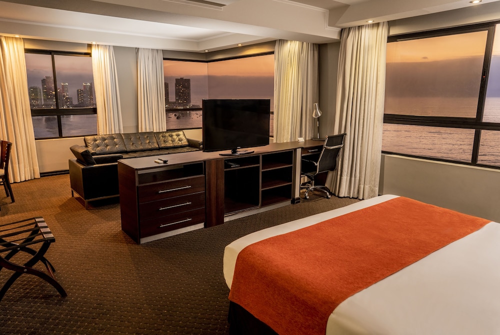 Hotel Spark Suites Iquique 59/66