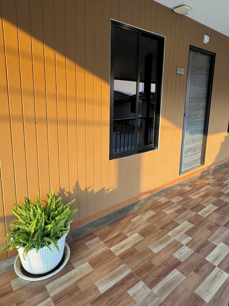Lanna Haven Hotel 46/50