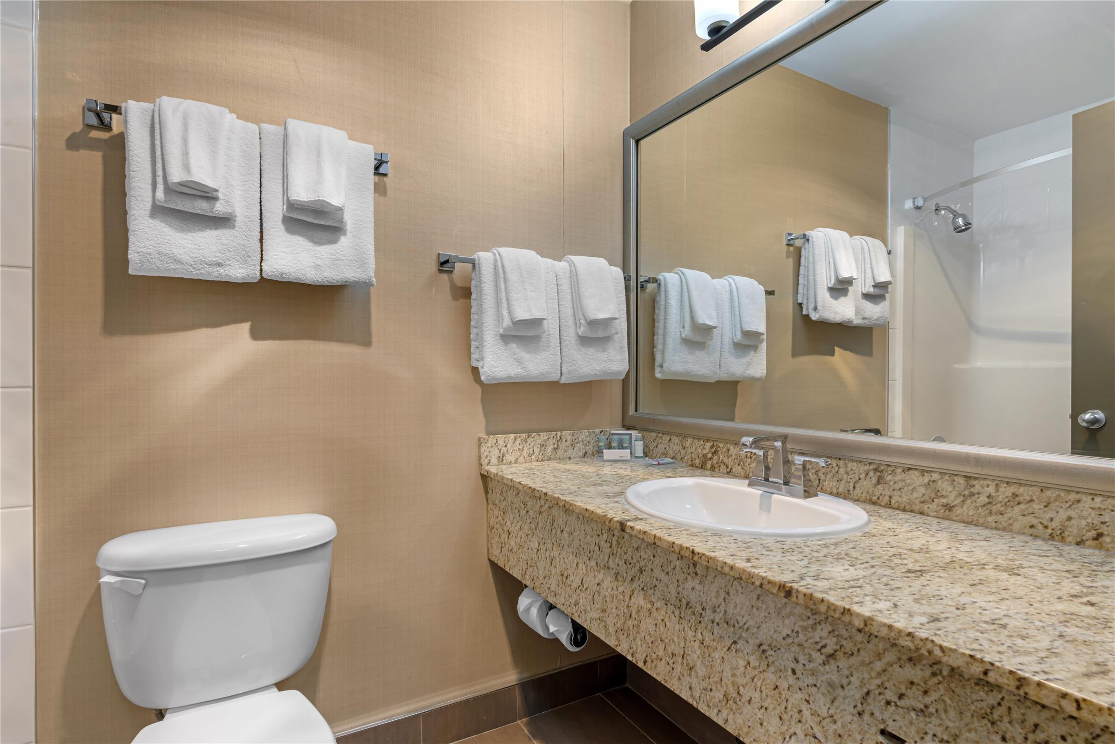 Best Western King George Inn and Suites 57/60