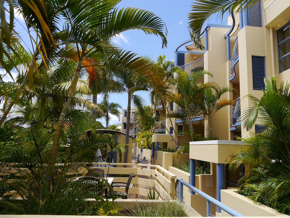 Portobello Resort Apartments 7/73