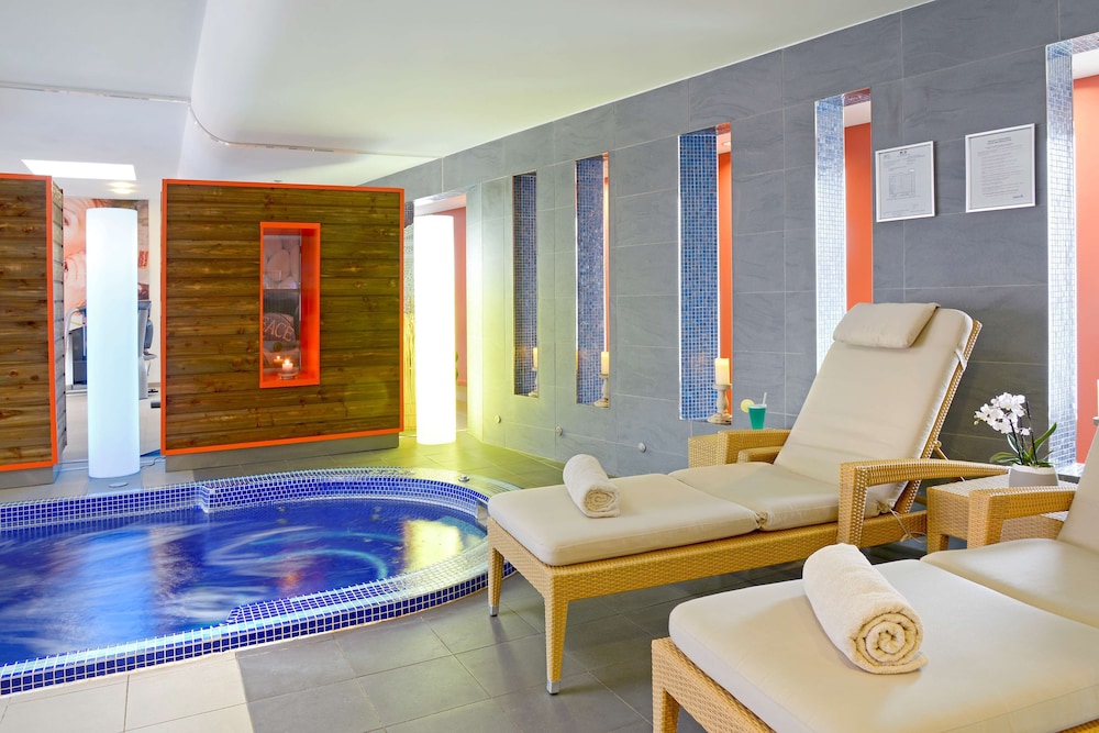 Radisson Blu Hotel Toulouse Airport Formerly Radisson Sas 41/74