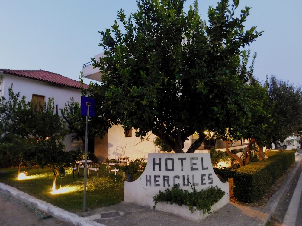 Hercules 26/28