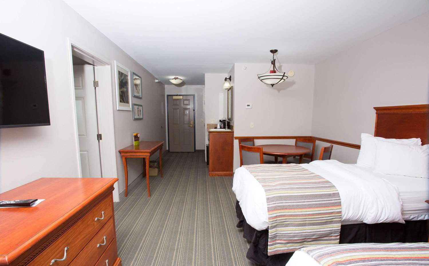 Country Inn and Suites by Radisson, Grand Forks, ND 5/15