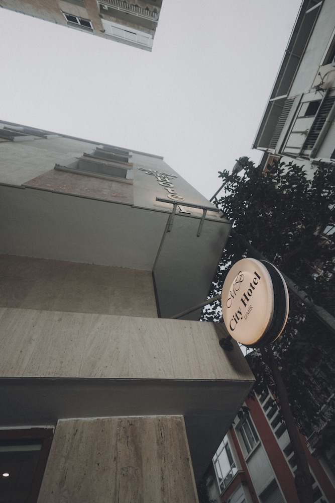MB CITY HOTEL 6/43