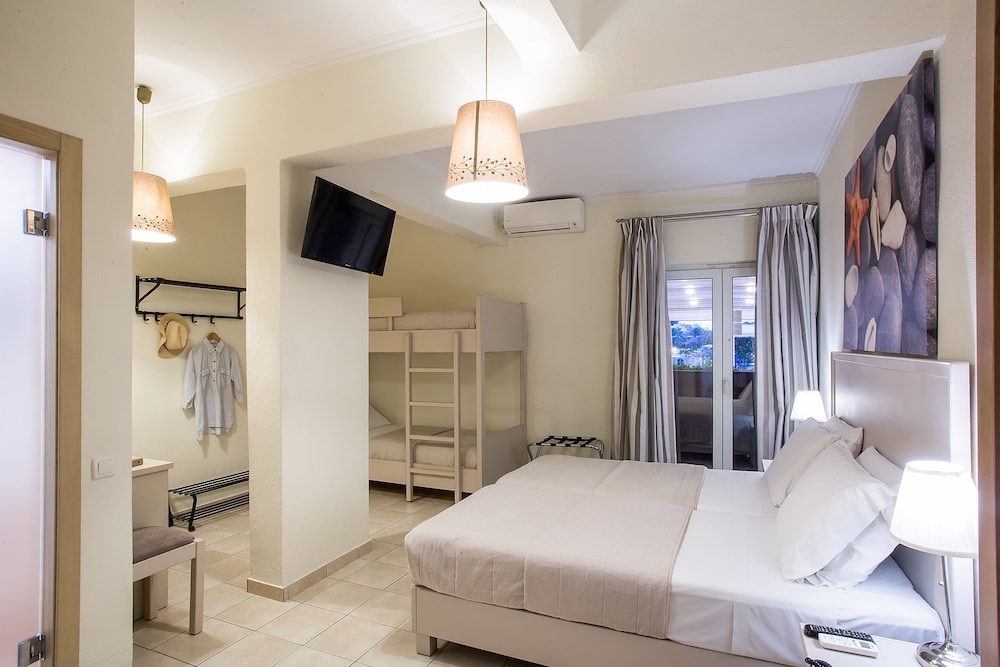 Telesilla Hotel 29/74