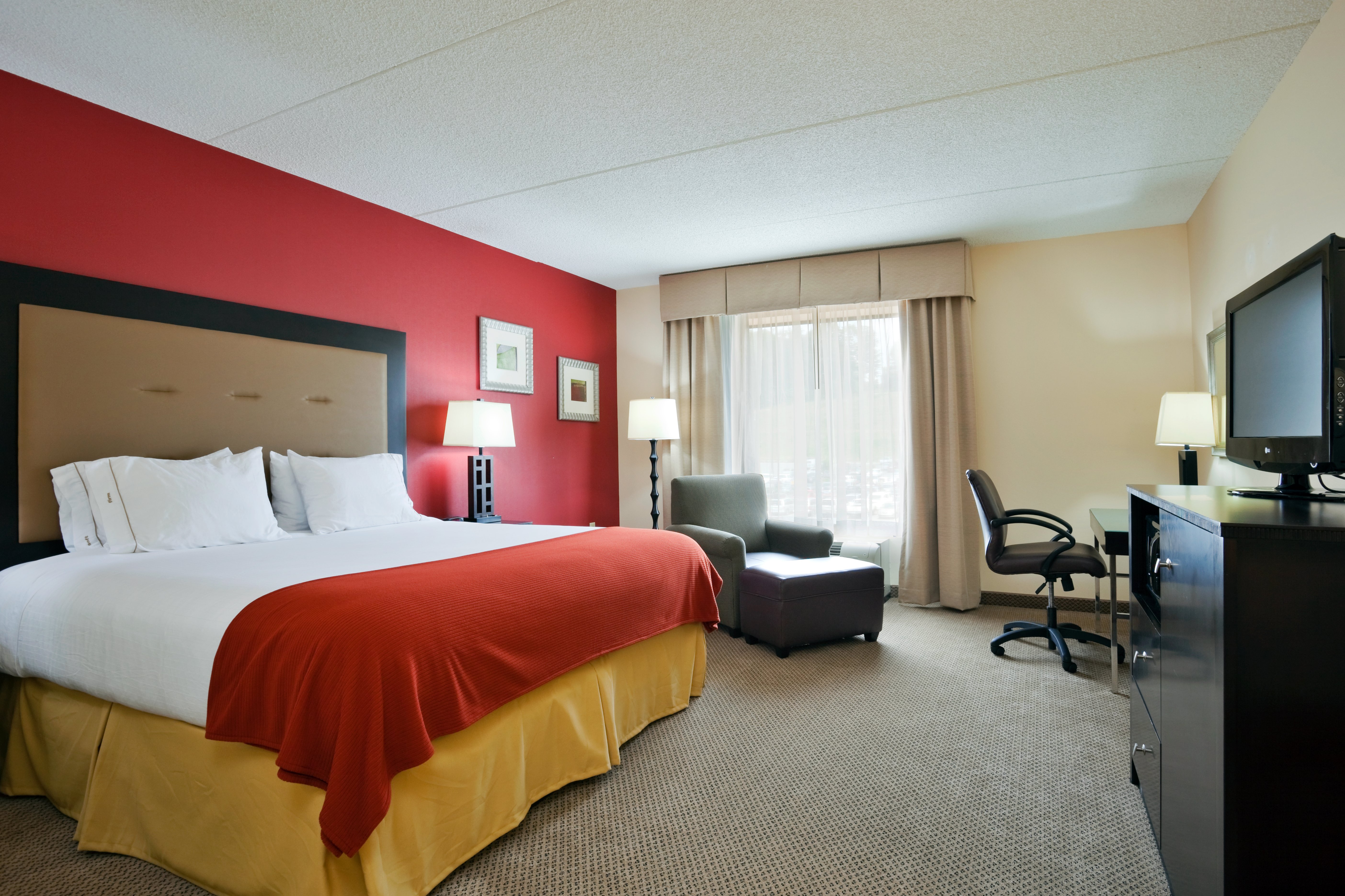 Holiday Inn Express Hotel Suites Kodak East Sevierville 25/64