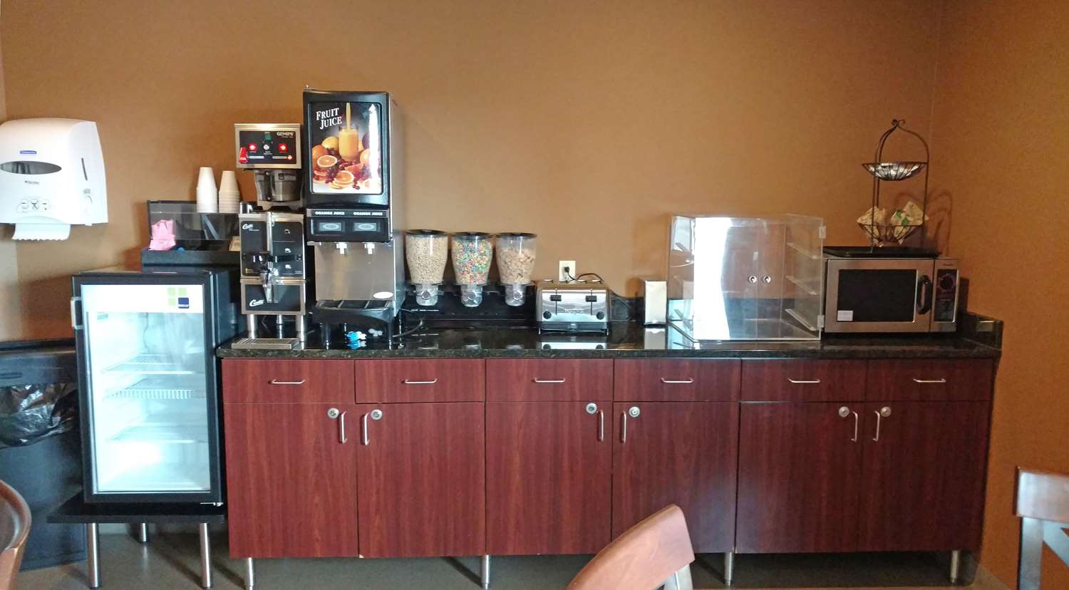 Americas Best Value Inn Big Lake Becker 16/18