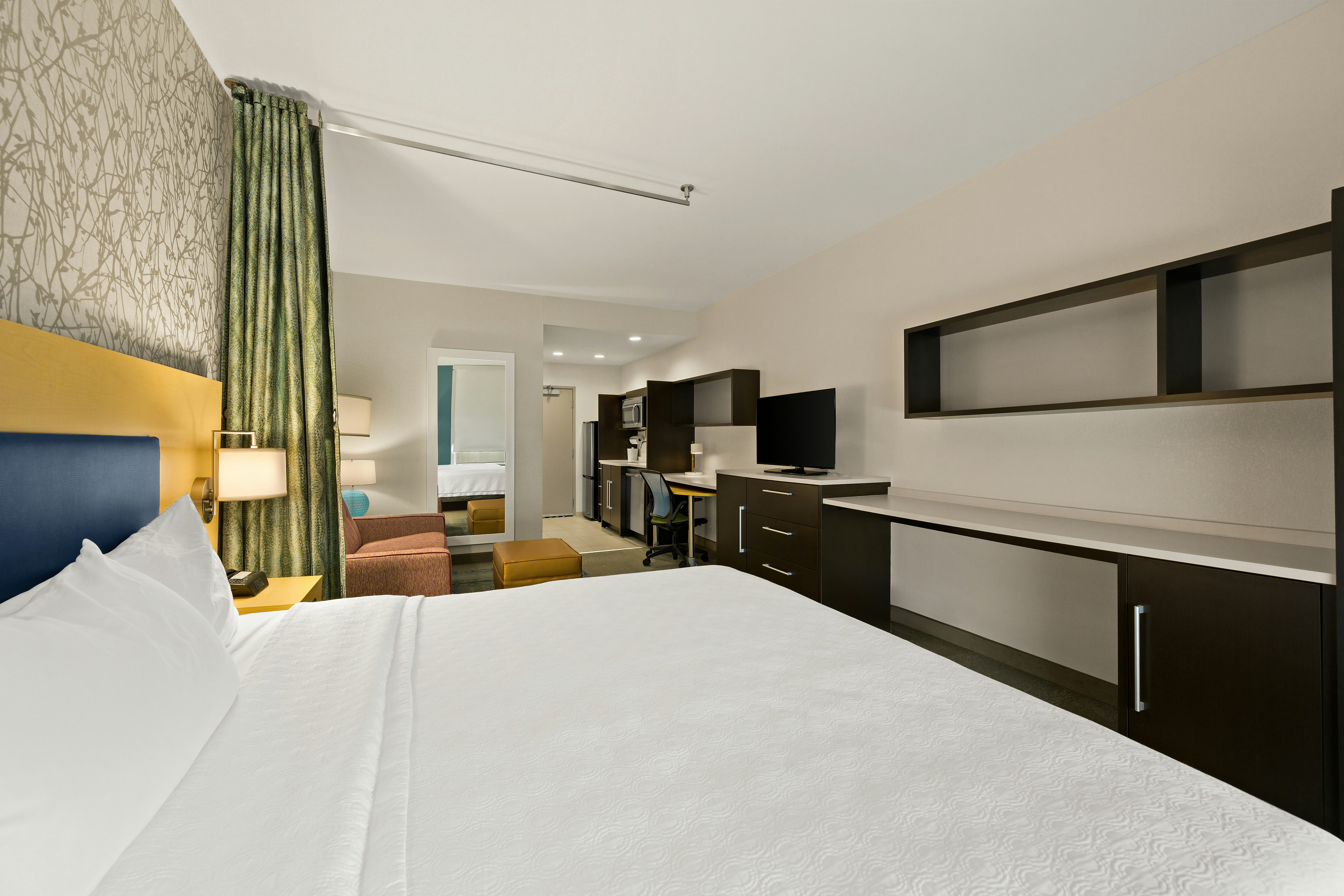 جناح استوديو بسرير كينج، Home2 Suites By Hilton Baytown 3/10