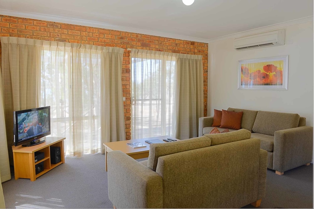 Mansfield Country Resort 30/49