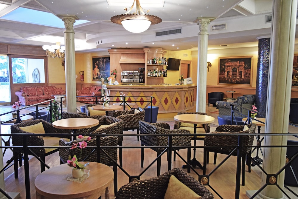 Hotel Villa Romana 51/62
