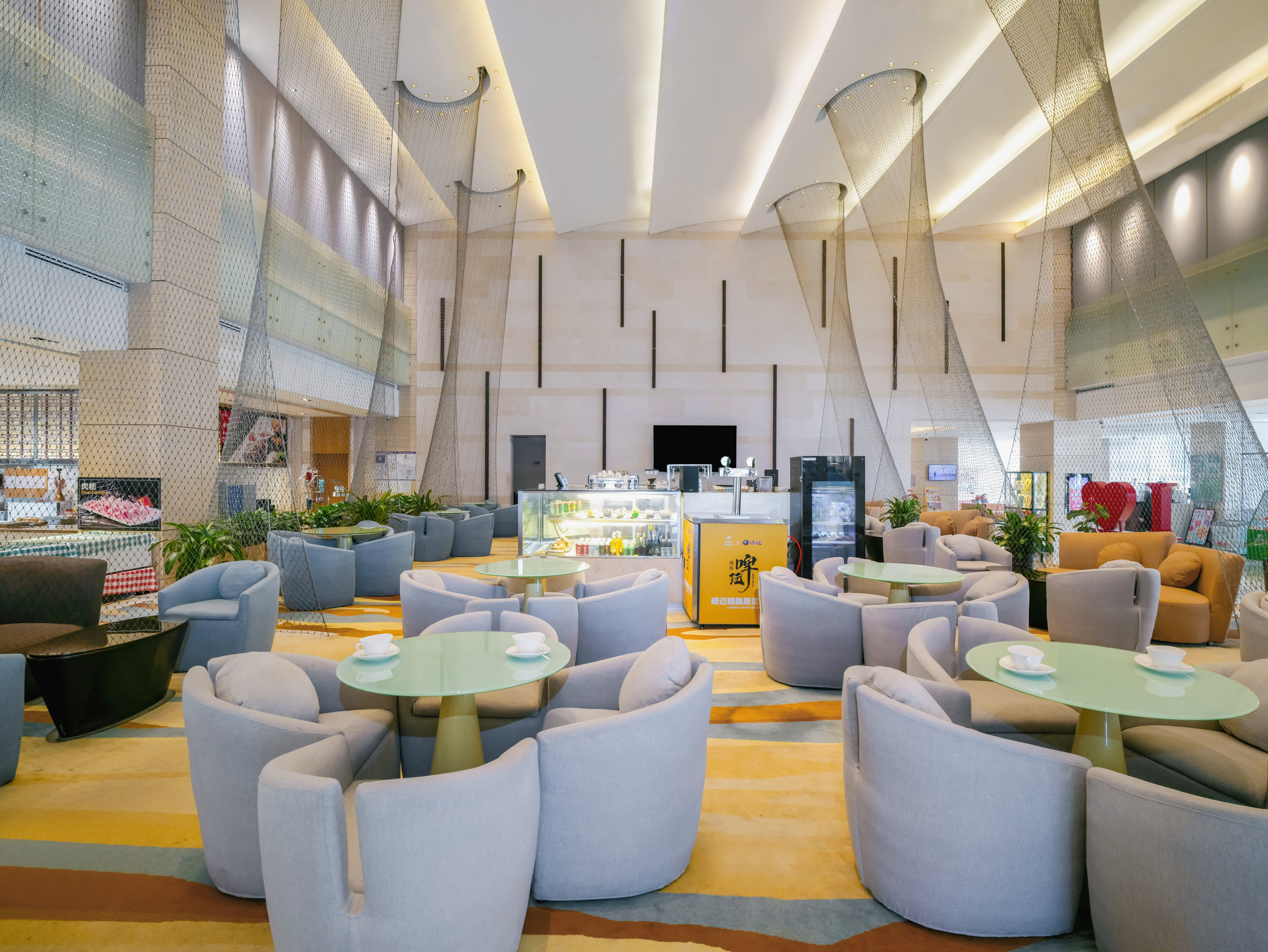 Holiday Inn Qingdao City Centre 32/50