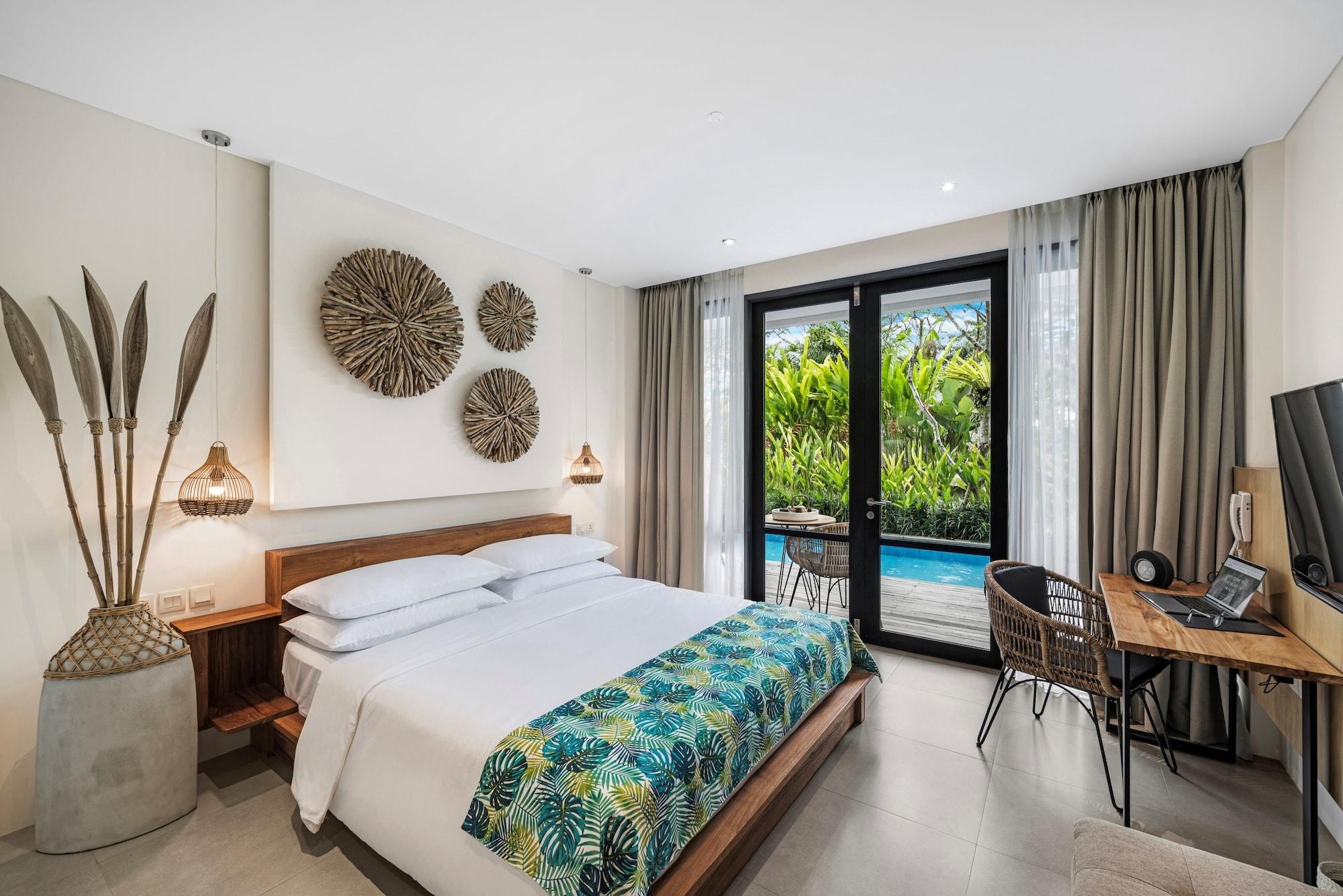 Premier, Suite, with Pool