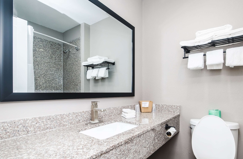 SureStay by Best Western Channelview 37/37