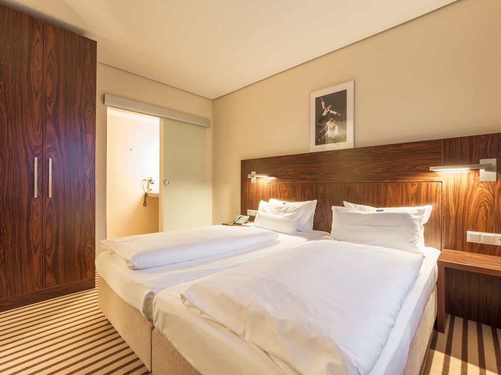 Hotel an der Oper 11/50