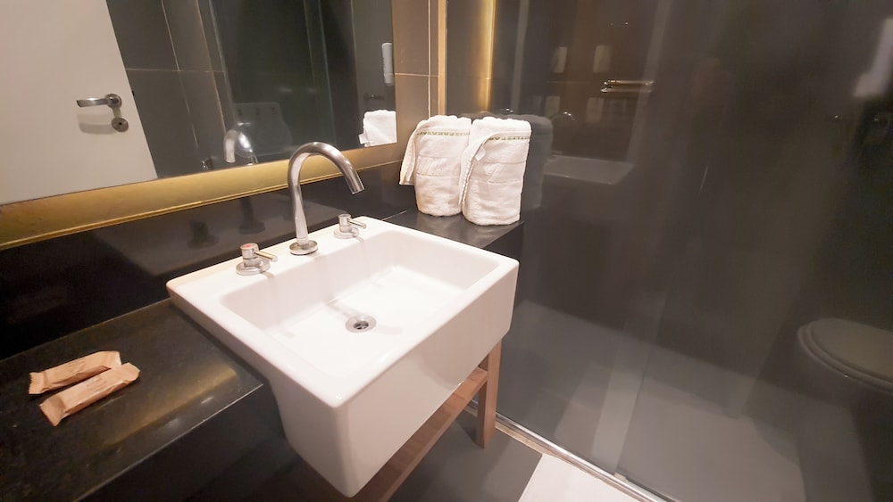 IBIS STYLES PARAUAPEBAS 74/75