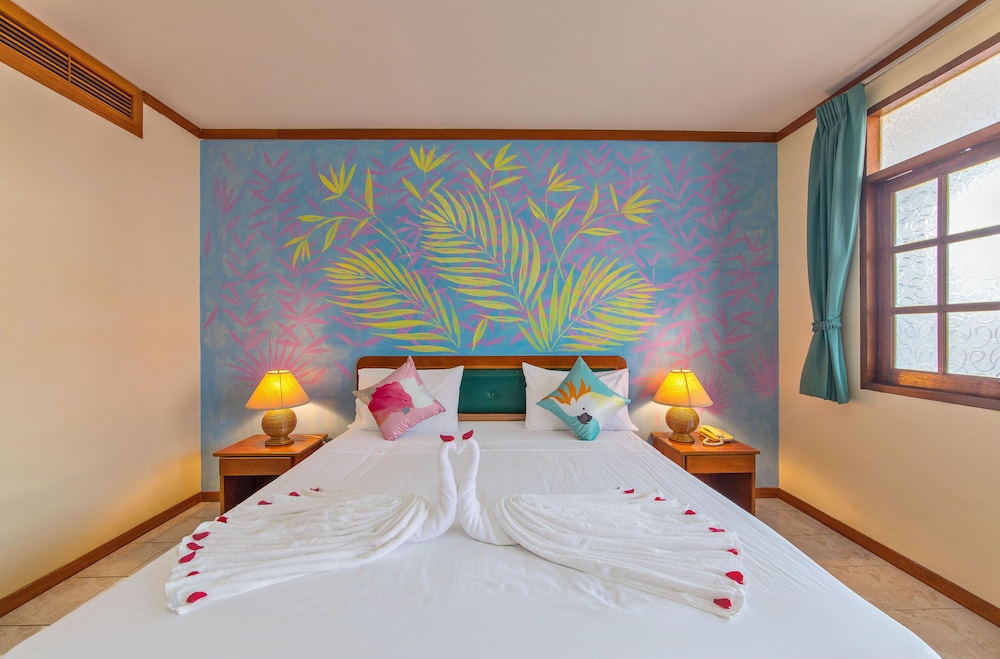 Panda Hotel Patong Beach 3/17