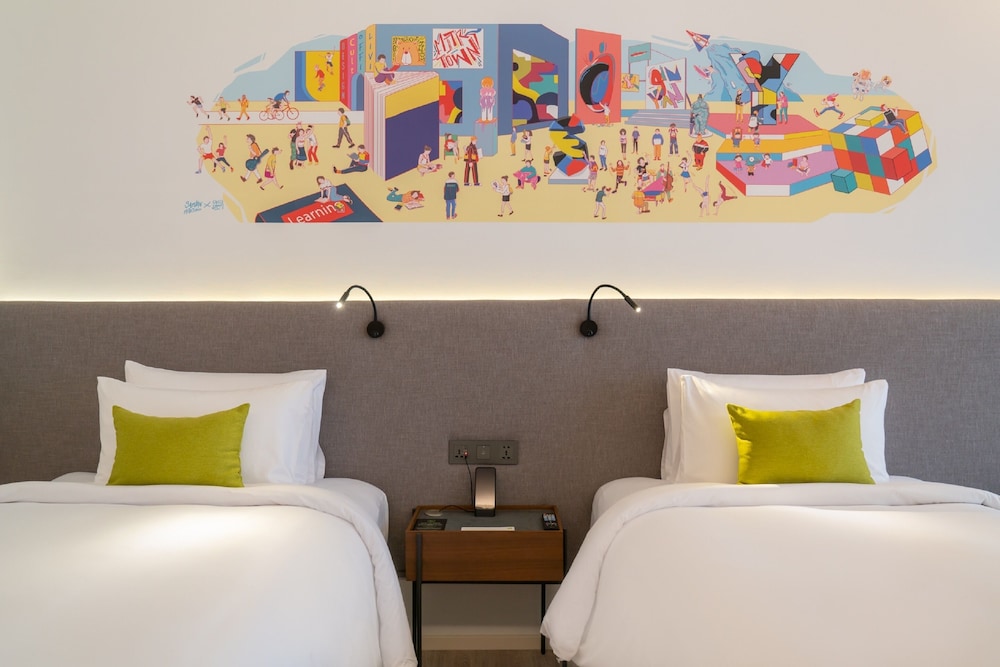 Triple Y Hotel 20/50