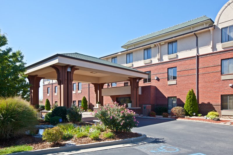 Holiday Inn Express Corydon 4/53