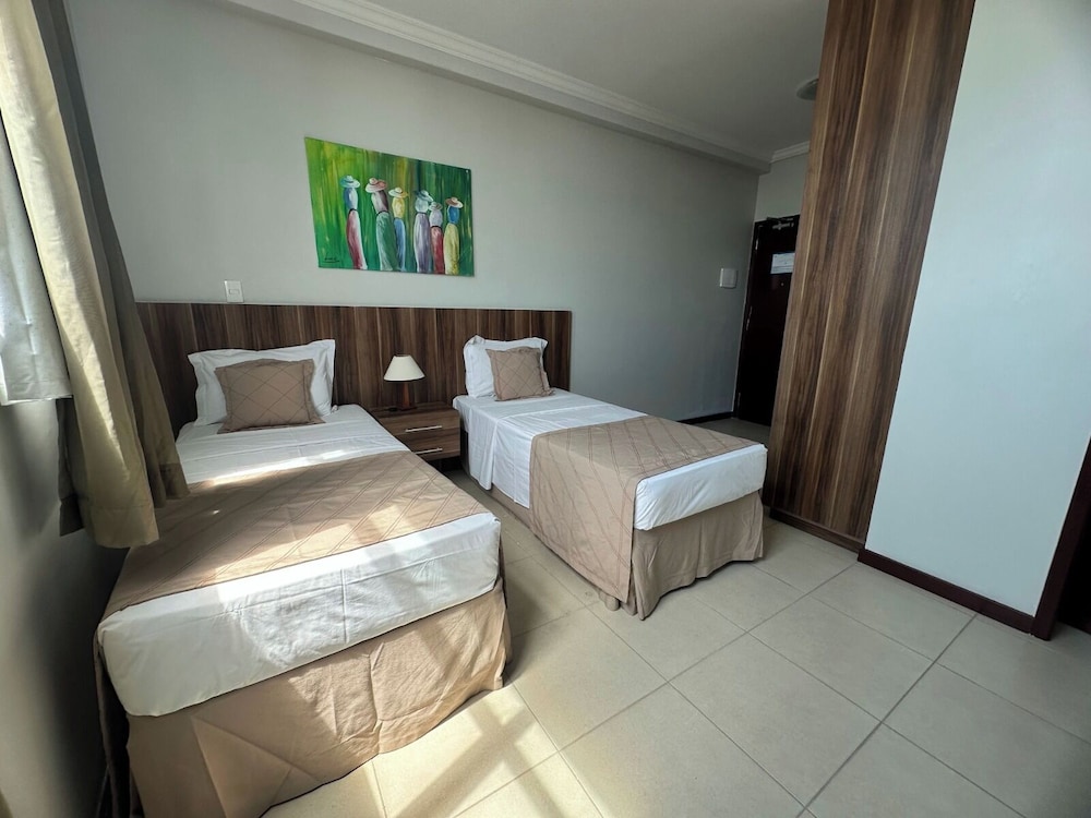 Atlantico Macae Hotel 4/34