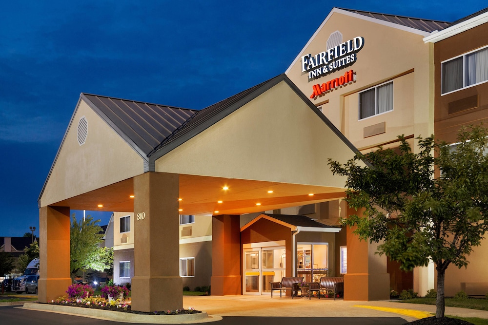 Fairfield Inn Suites Lansing West 4/23