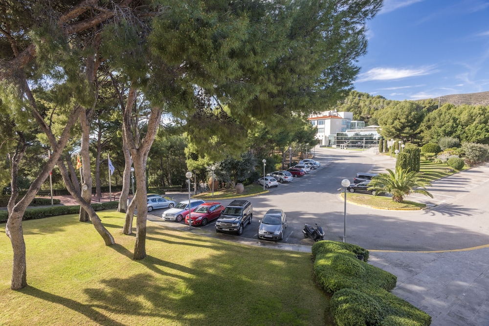 Gran Hotel Rey Don Jaime 61/70