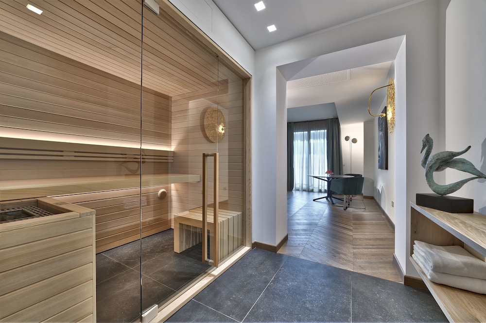 Esplanade Tergesteo - Luxury Retreat - Adults Only 89/129