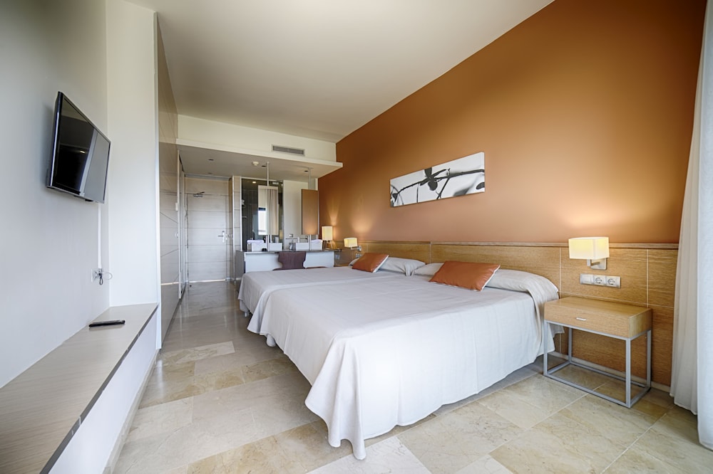 Ohtels Les Oliveres 14/50