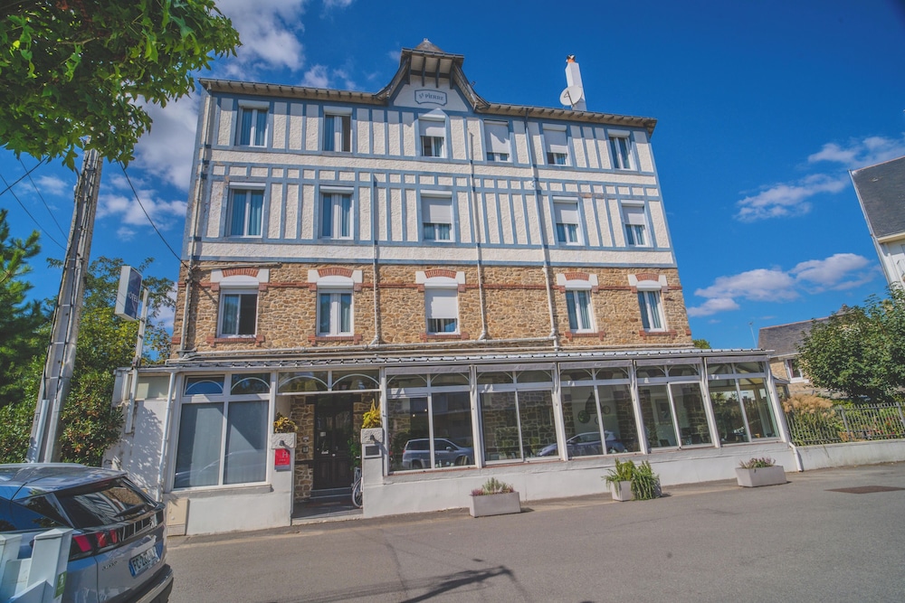 INTER-HOTEL LE SAINT PIERRE 2/50