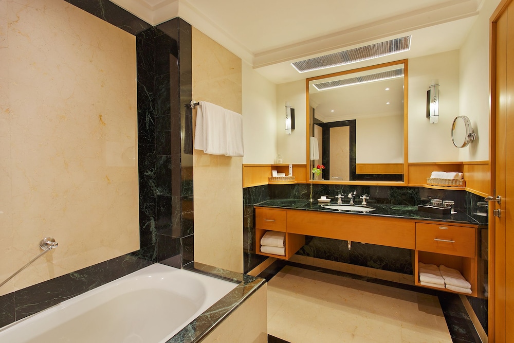 Trident Hotel Chennai 65/65