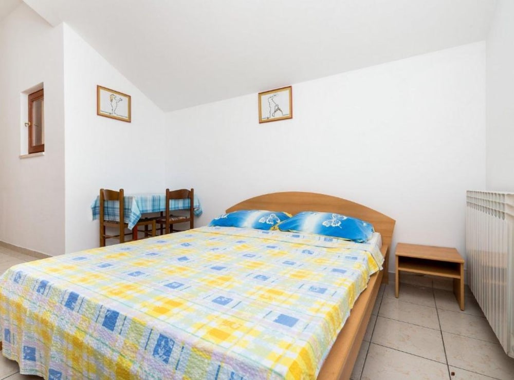 VILLA VALJALO 30/50