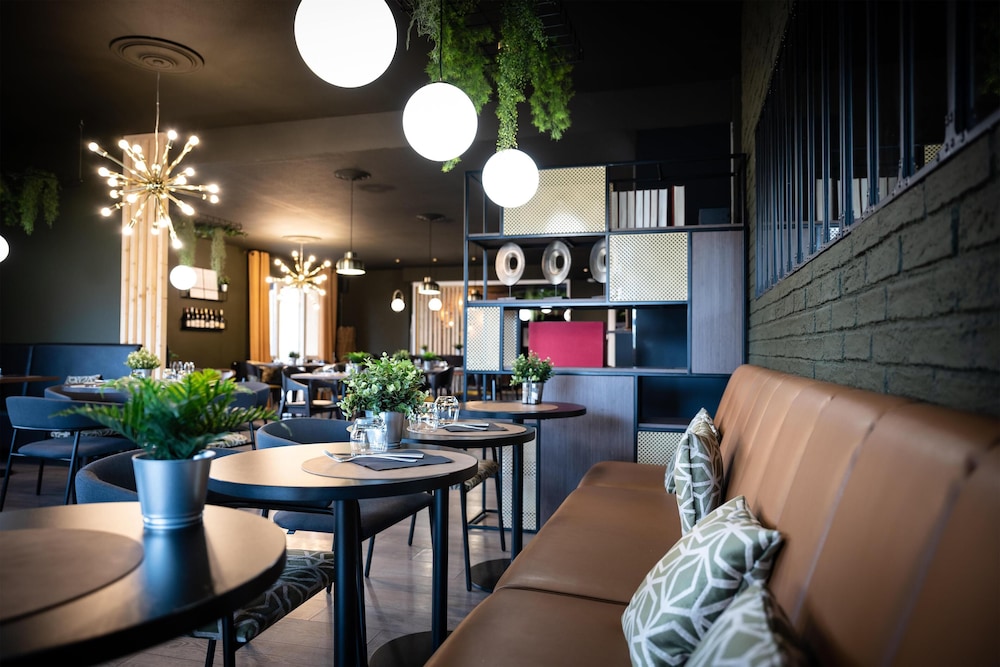 Tulip Inn Beaune 30/48