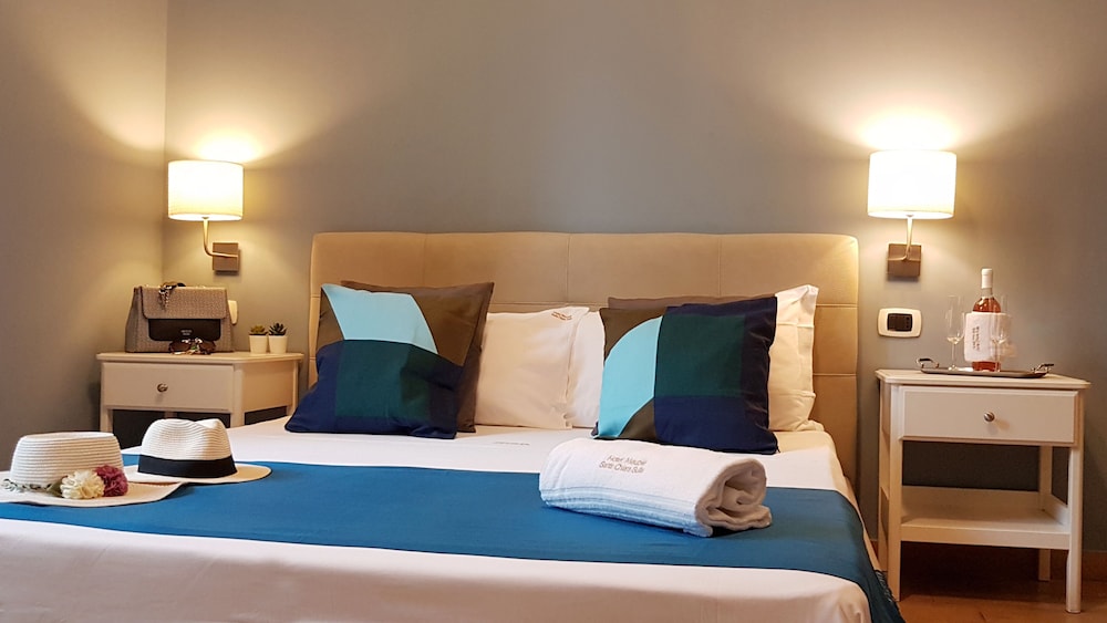 Hotel Meuble Santa Chiara Suite 30/48