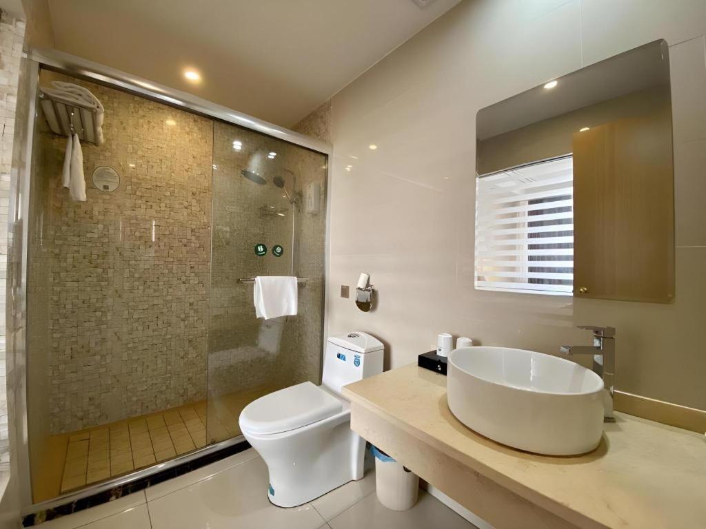 GreenTree Inn ShangHai Fengxian District XiaoTang Road Hotel 45/50
