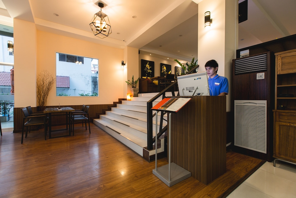 Adelphi Pattaya 52/61