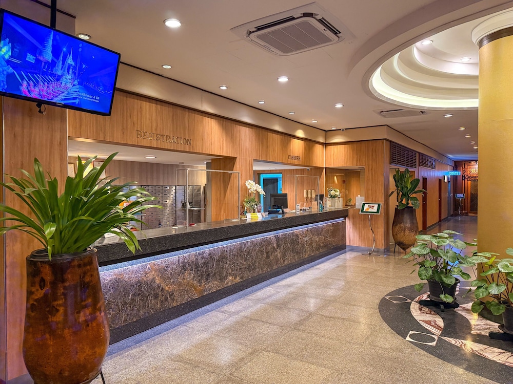 Golden Beach Hotel Pattaya 6/44