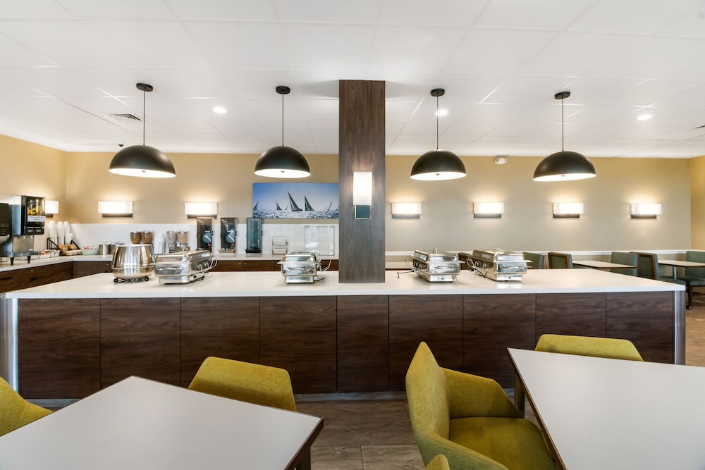 Beachfront Palms Resort Galveston, an Ascend Collection Hotel 33/43