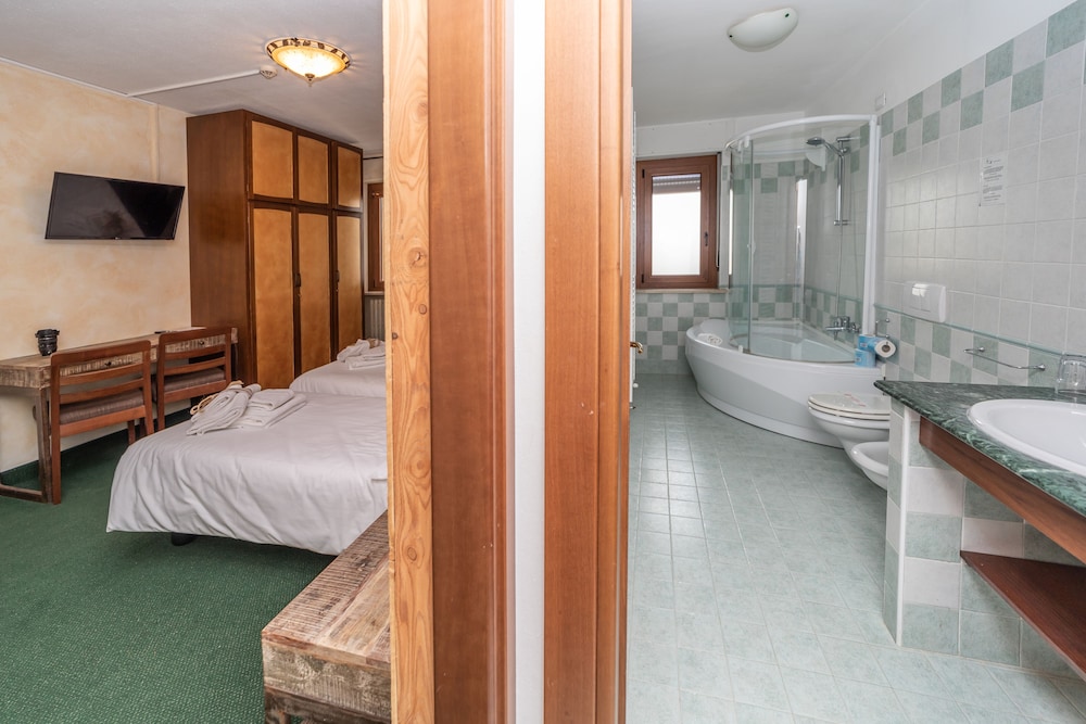 Hotel Gran Baita 27/50