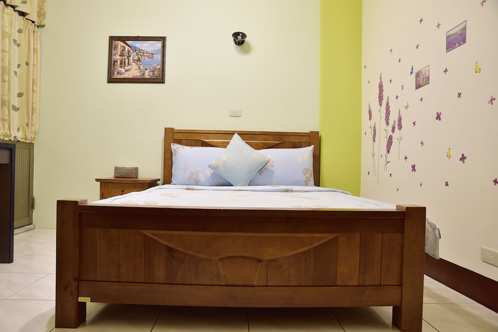 Feng's B&amp;B 7/30