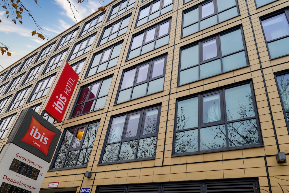 Ibis Muenchen Parkstadt Schwabing 4/70