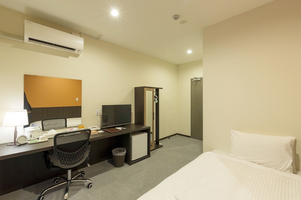 Crown Hotel Okinawa Annex 39/50