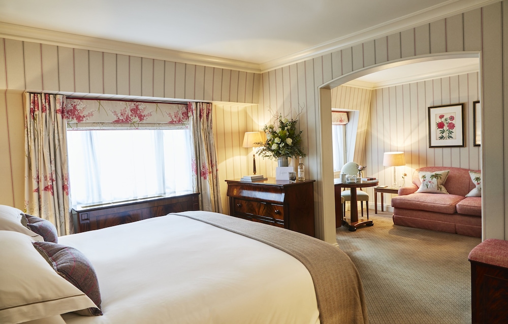 JUNIOR SUITE, TOWN HOUSE