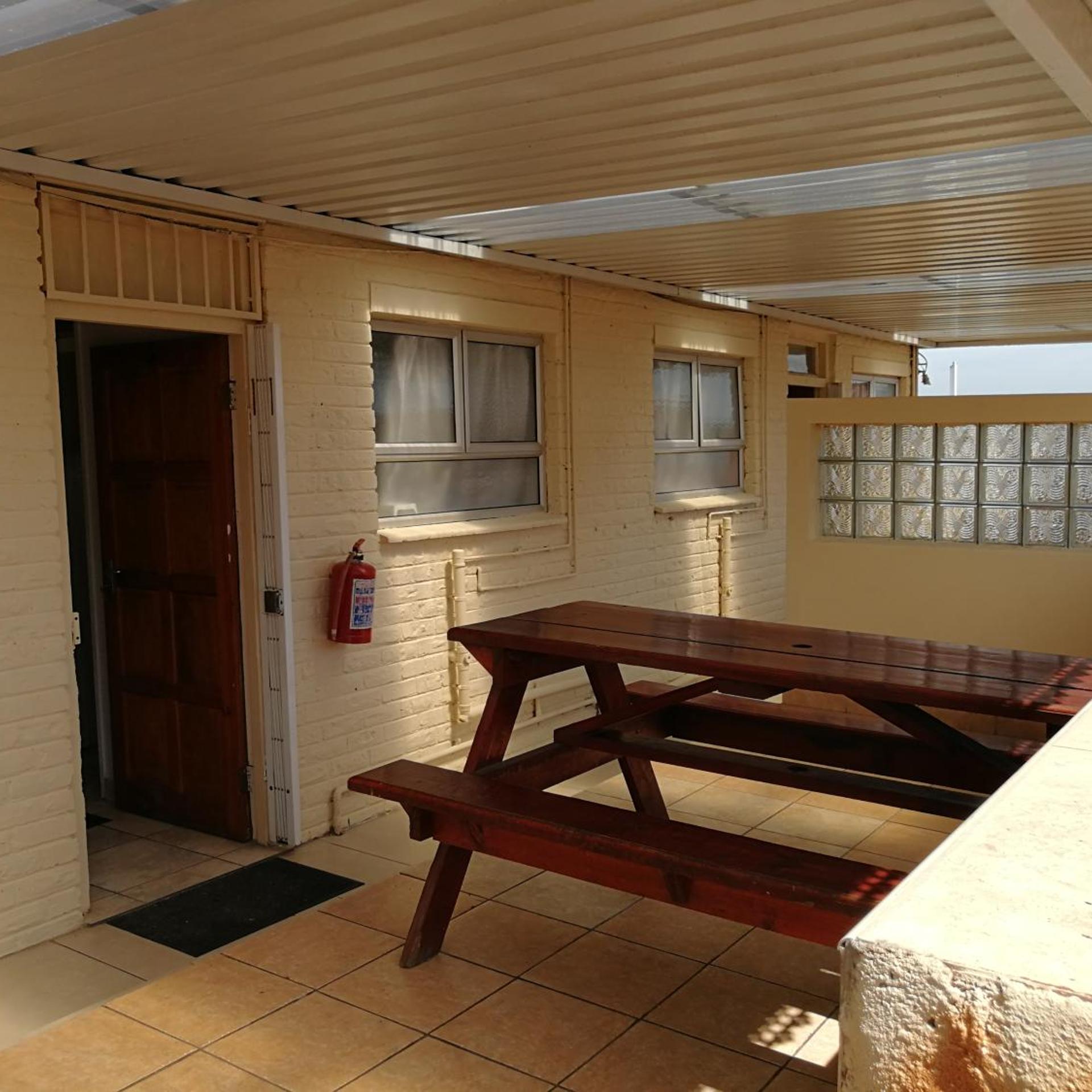 Bluff Accommodation - Aybriden Self-Catering 22/50
